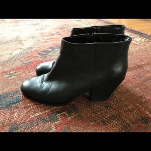 Rachel Comey black leather Mars boots